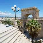 Castello House