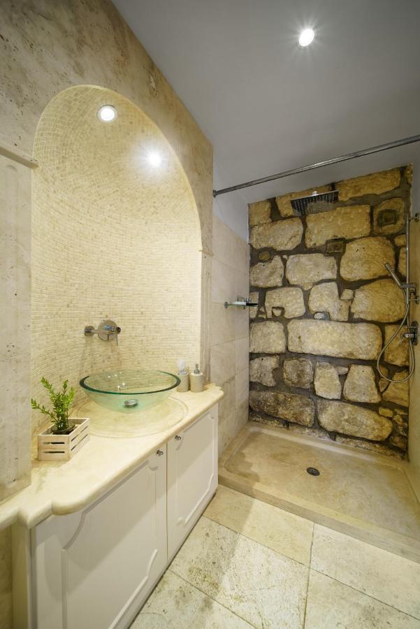 Castello House Apartment
